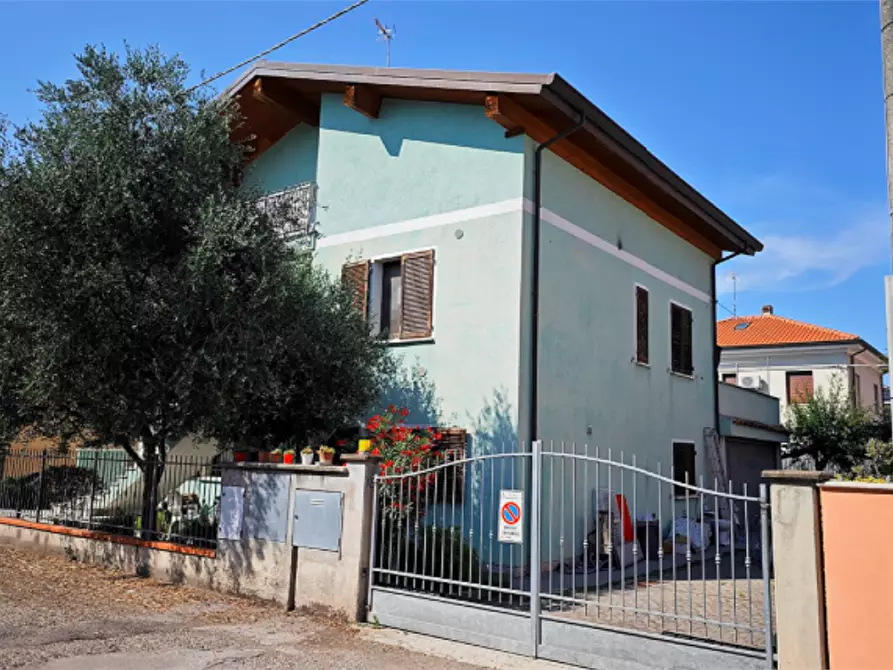 casa indipendente in vendita a Santarcangelo di Romagna