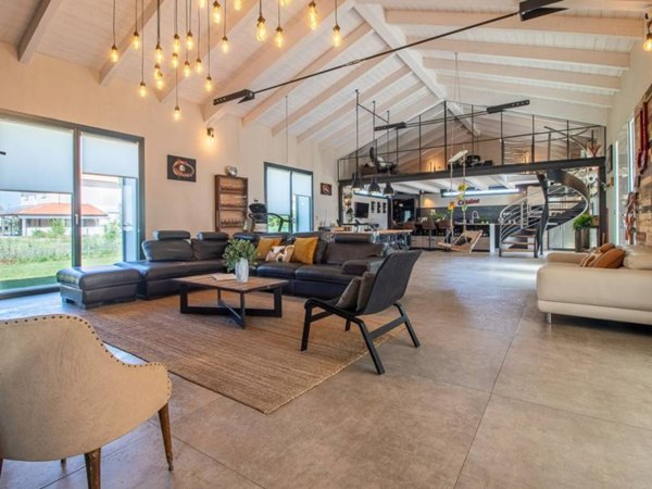 casa indipendente in vendita a Santarcangelo di Romagna