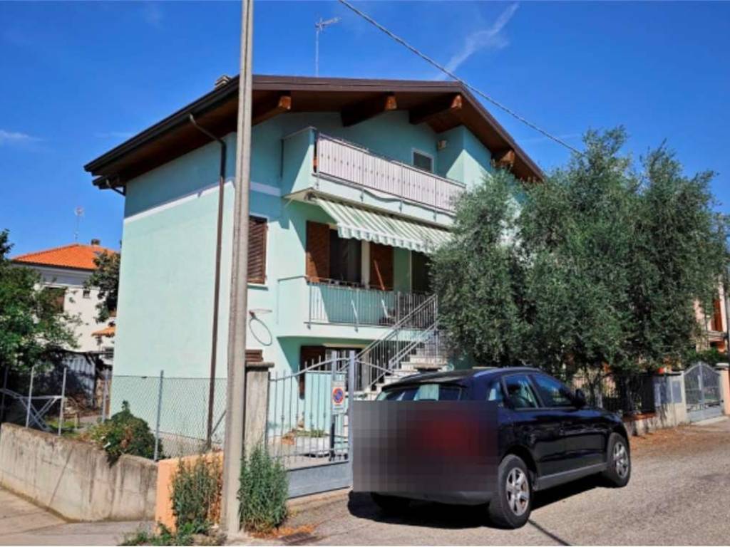casa indipendente in vendita a Santarcangelo di Romagna