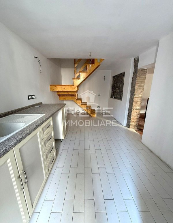 appartamento in vendita a Santarcangelo di Romagna in zona Sant'Ermete