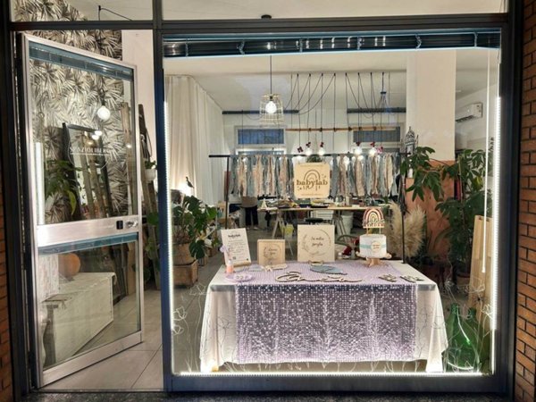 negozio in vendita a Santarcangelo di Romagna