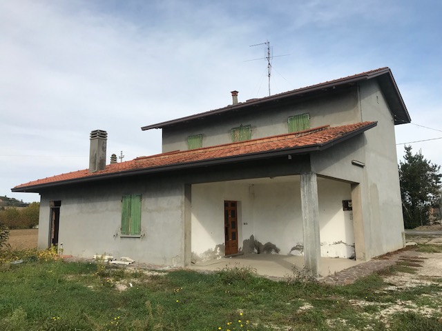 casa indipendente in vendita a Santarcangelo di Romagna