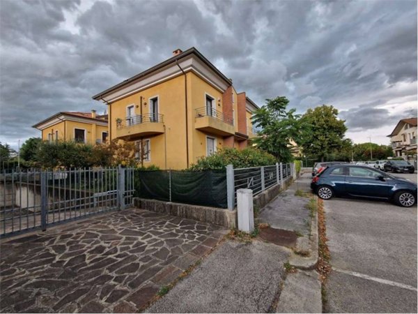 appartamento in vendita a Santarcangelo di Romagna in zona San Michele
