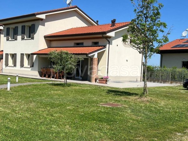 casa indipendente in vendita a Santarcangelo di Romagna