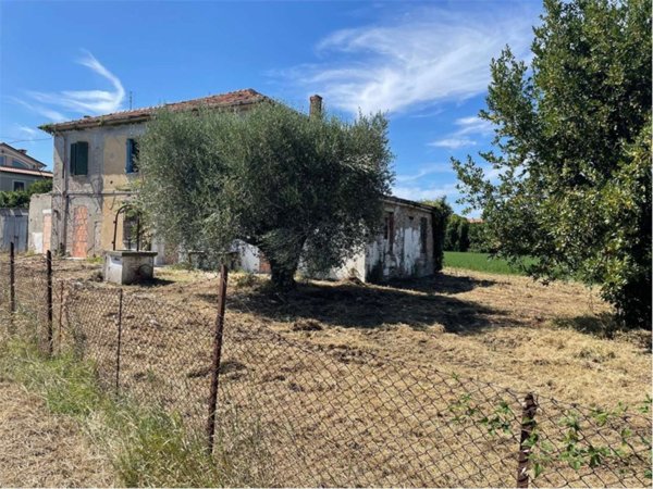 casa indipendente in vendita a Santarcangelo di Romagna