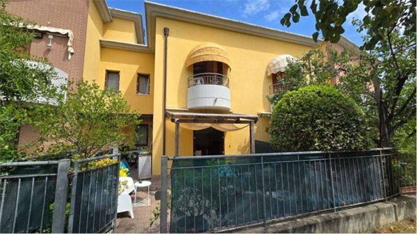 casa indipendente in vendita a Santarcangelo di Romagna