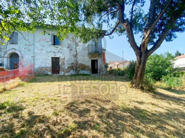 casa indipendente in vendita a Santarcangelo di Romagna in zona Sant'Ermete