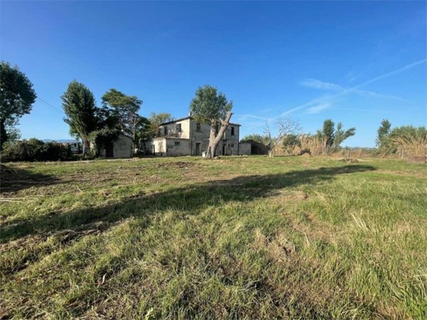 casale in vendita a Santarcangelo di Romagna