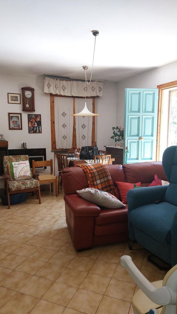 casa indipendente in vendita a Santarcangelo di Romagna