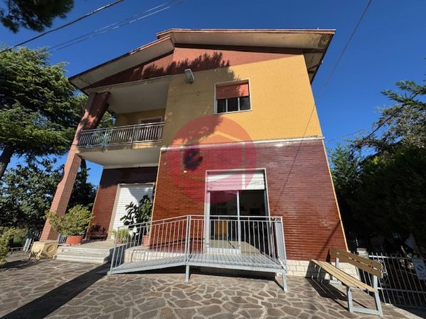 casa indipendente in vendita a Santarcangelo di Romagna in zona San Michele