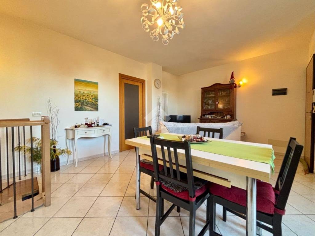 appartamento in vendita a Santarcangelo di Romagna in zona Canonica