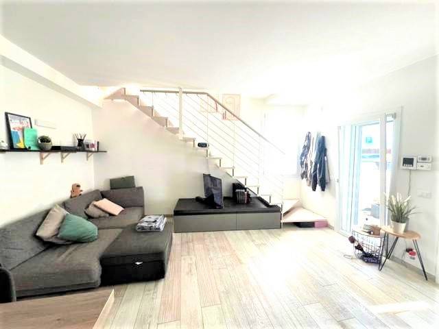 casa indipendente in vendita a Santarcangelo di Romagna