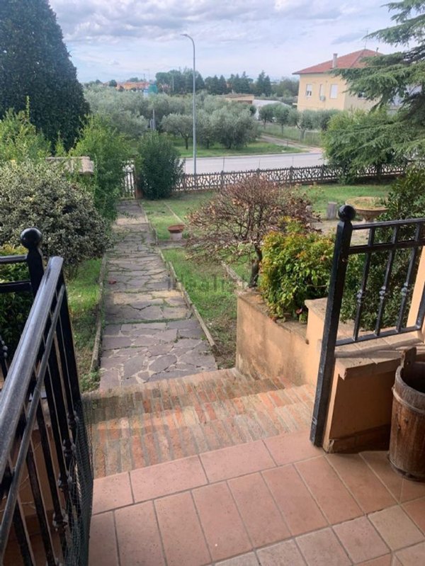 casa indipendente in vendita a Santarcangelo di Romagna