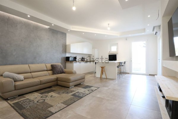 casa indipendente in vendita a Santarcangelo di Romagna in zona Montalbano