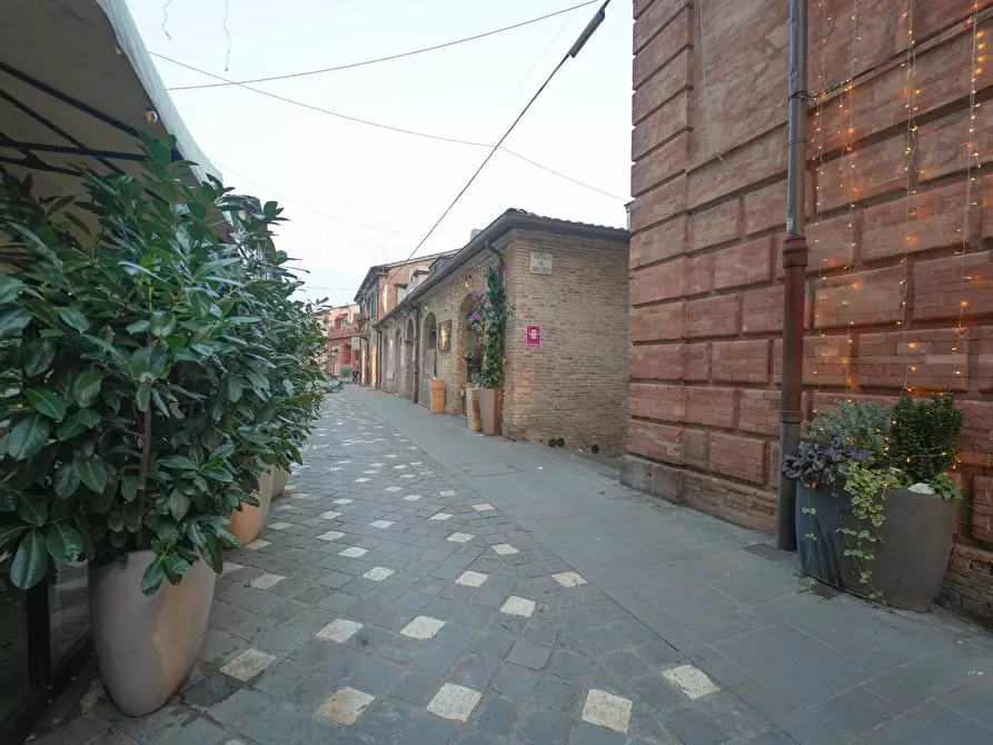 negozio in vendita a Santarcangelo di Romagna