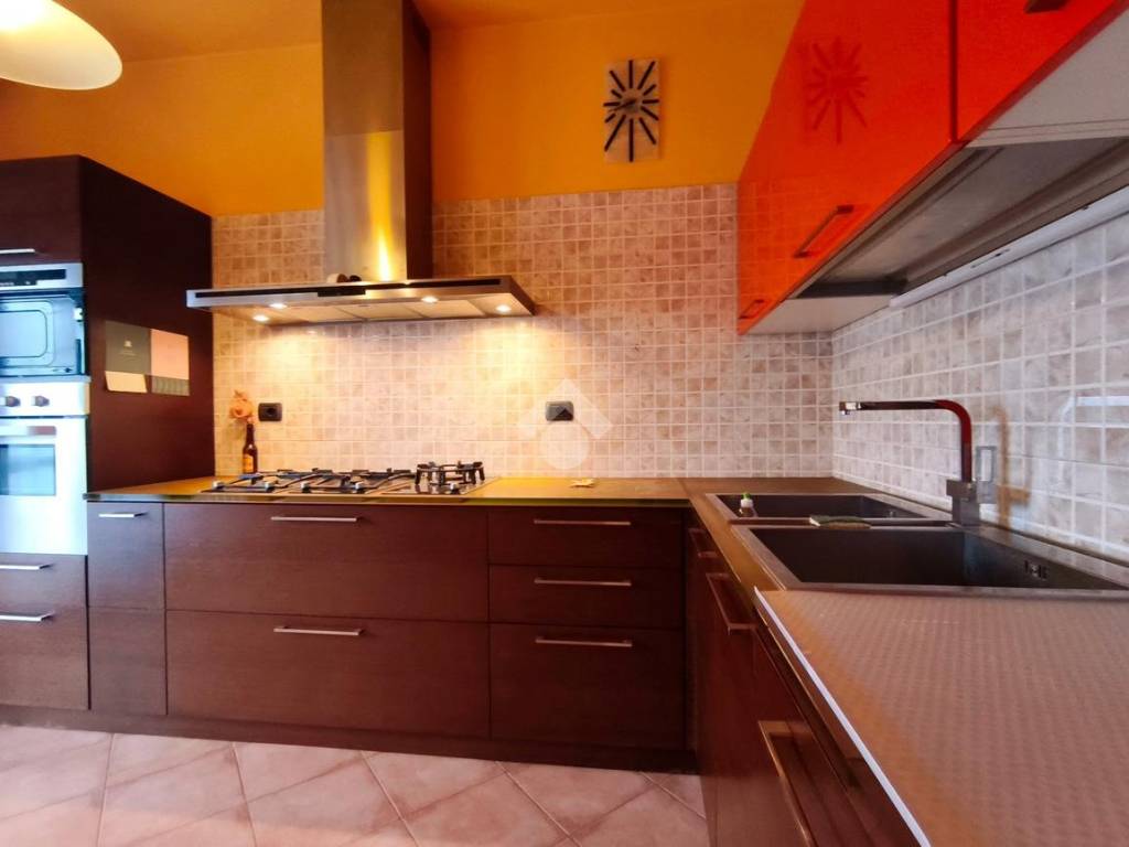 appartamento in vendita a Santarcangelo di Romagna in zona Sant'Ermete