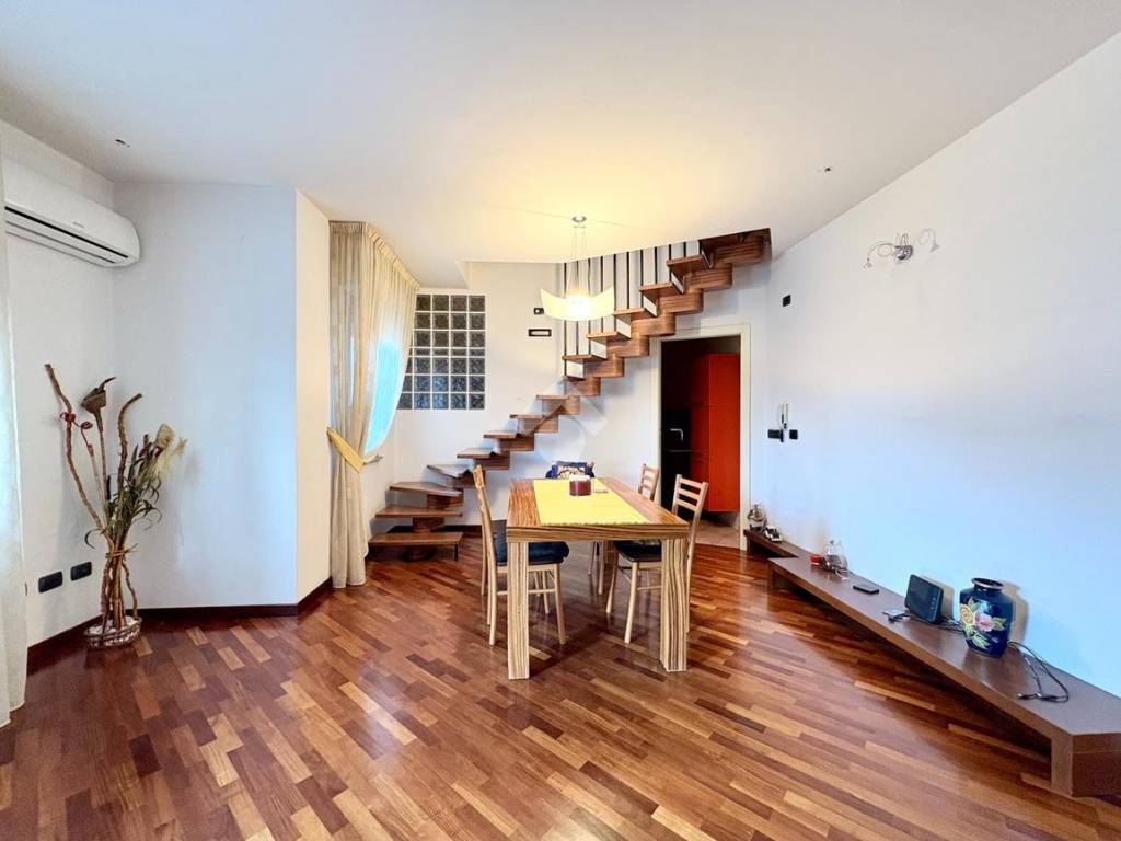 appartamento in vendita a Santarcangelo di Romagna in zona Sant'Ermete