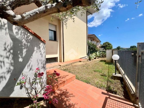 appartamento in vendita a Santarcangelo di Romagna in zona Sant'Ermete