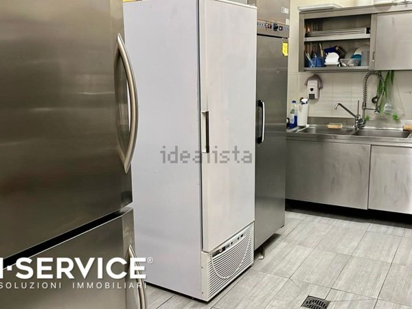 negozio in vendita a Santarcangelo di Romagna