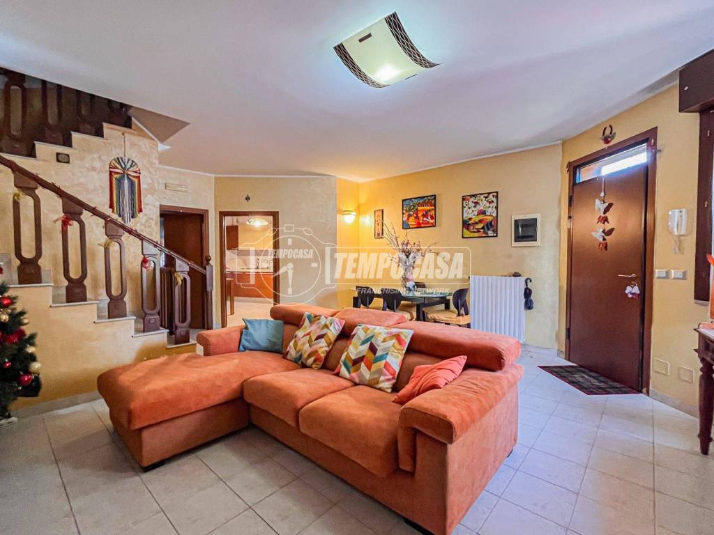 casa indipendente in vendita a Santarcangelo di Romagna