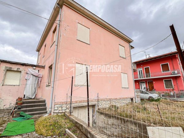 appartamento in vendita a Santarcangelo di Romagna in zona San Michele