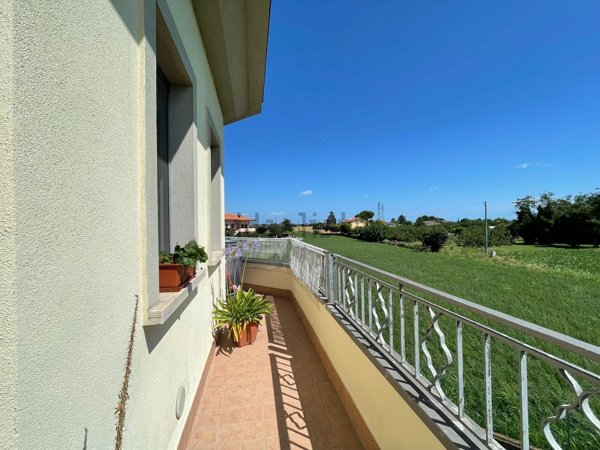 appartamento in vendita a Santarcangelo di Romagna