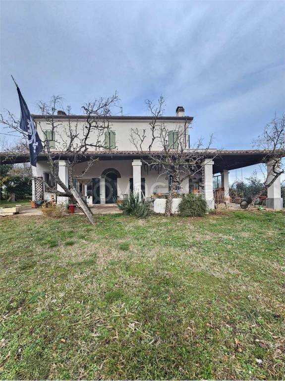 casa indipendente in vendita a Santarcangelo di Romagna