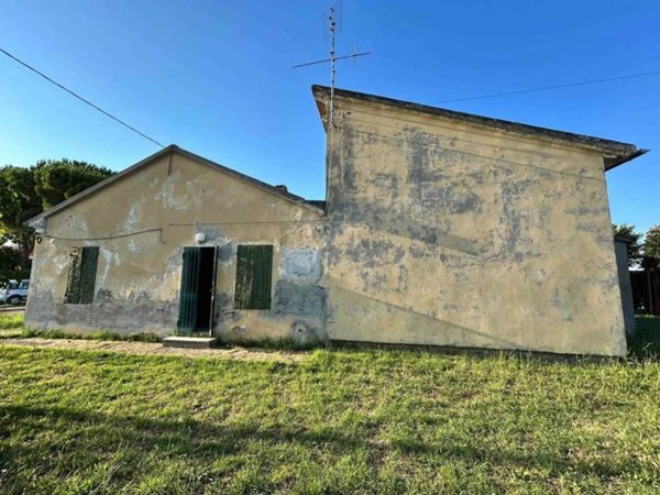 casa indipendente in vendita a Santarcangelo di Romagna
