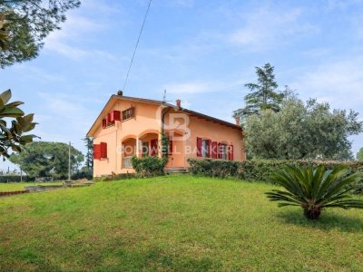 casa indipendente in vendita a Santarcangelo di Romagna