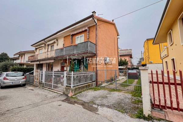 appartamento in vendita a Santarcangelo di Romagna