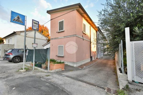 casa indipendente in vendita a Santarcangelo di Romagna