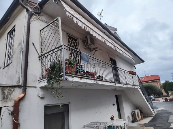 appartamento in vendita a Santarcangelo di Romagna