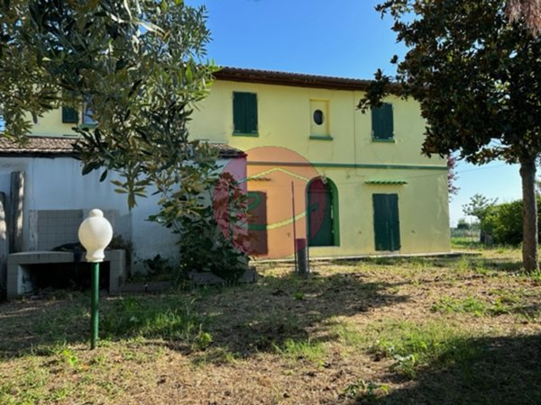 casa indipendente in vendita a Santarcangelo di Romagna