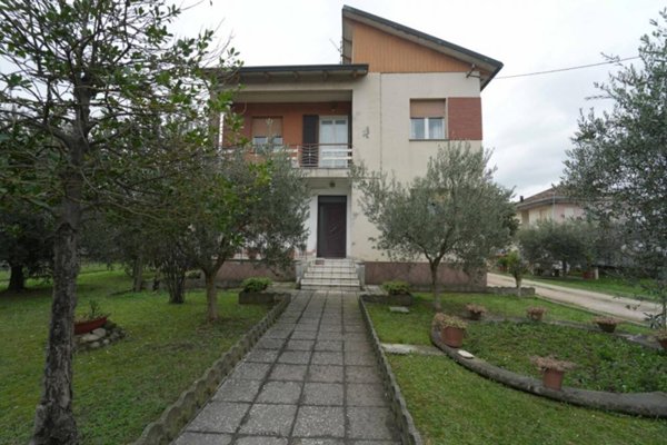 casa indipendente in vendita a Santarcangelo di Romagna