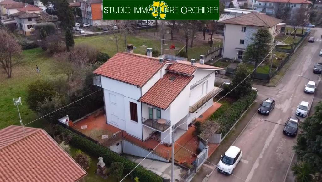 casa indipendente in vendita a Santarcangelo di Romagna