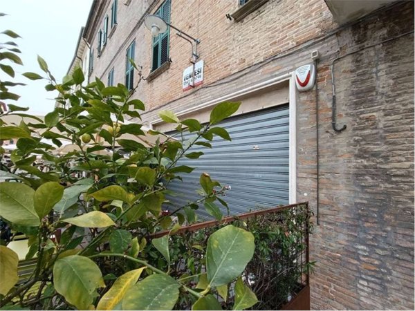 negozio in vendita a Santarcangelo di Romagna