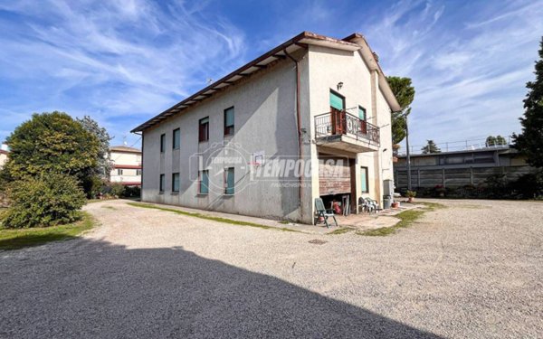 appartamento a Santarcangelo di Romagna in zona San Martino dei Mulini