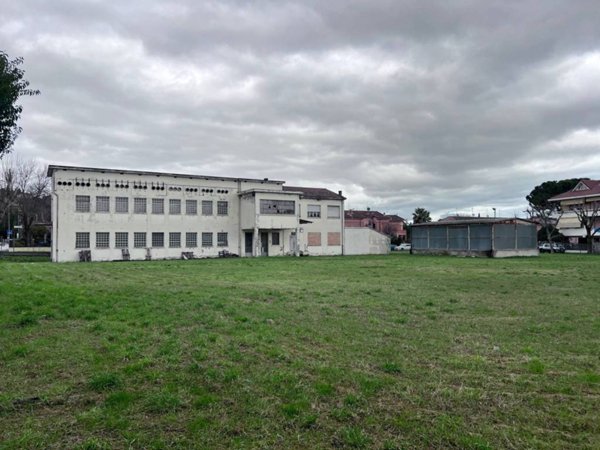 negozio in vendita a Santarcangelo di Romagna