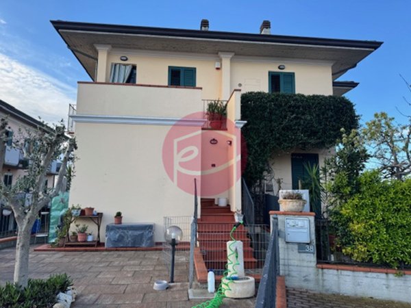 appartamento in vendita a Santarcangelo di Romagna