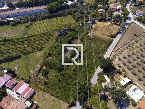 casa indipendente in vendita a Santarcangelo di Romagna in zona Montalbano