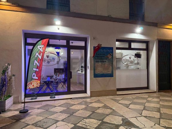 negozio in vendita a Santarcangelo di Romagna