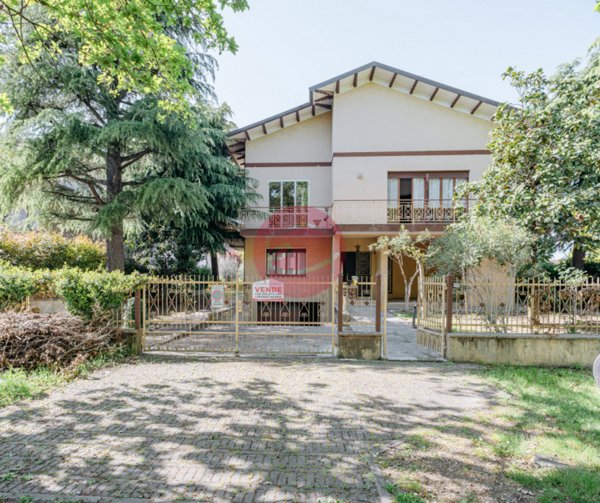 casa indipendente in vendita a Santarcangelo di Romagna