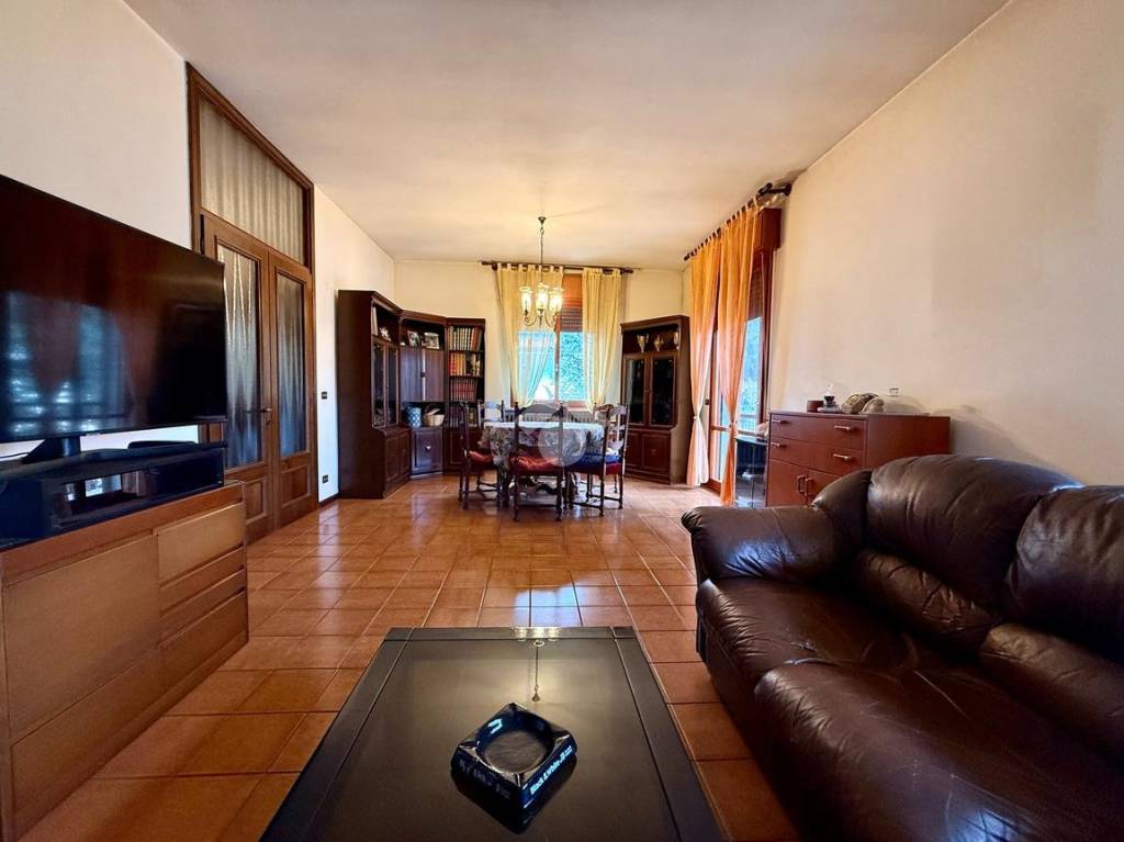 casa indipendente in vendita a Santarcangelo di Romagna