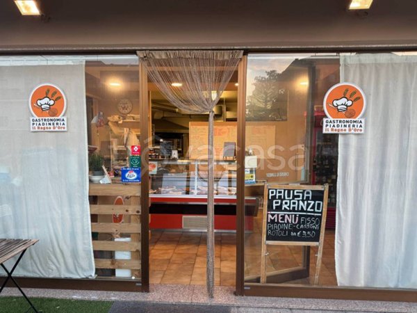 negozio in vendita a Santarcangelo di Romagna in zona San Michele
