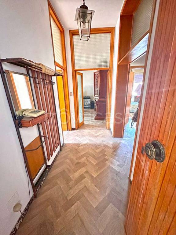 intera palazzina in vendita a Santarcangelo di Romagna in zona Sant'Ermete