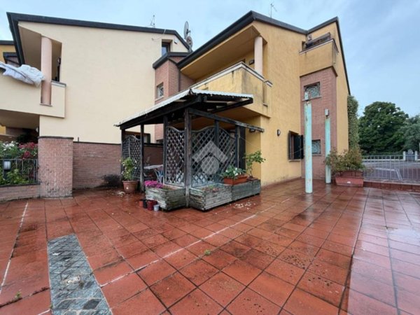 casa indipendente in vendita a Santarcangelo di Romagna