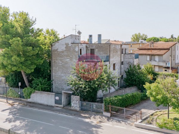 casa indipendente in vendita a Santarcangelo di Romagna