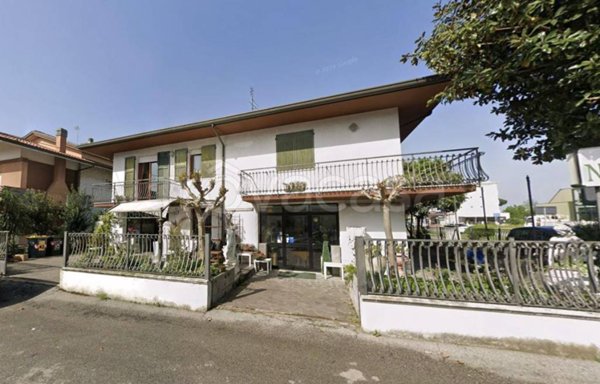 casa indipendente in vendita a Santarcangelo di Romagna