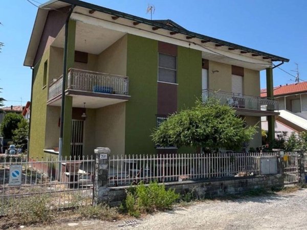 casa indipendente in vendita a Santarcangelo di Romagna in zona San Michele