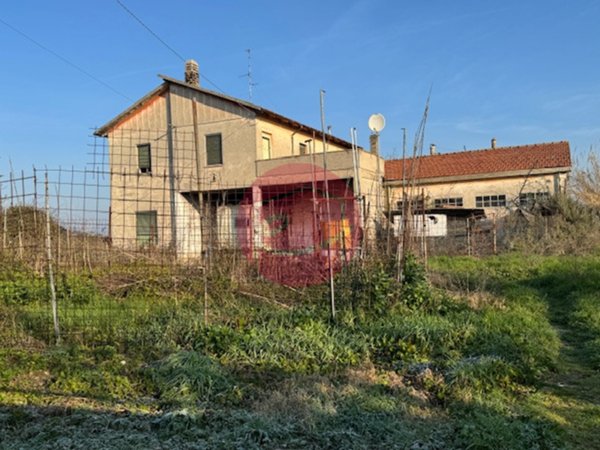 casa indipendente in vendita a Santarcangelo di Romagna in zona La Giola